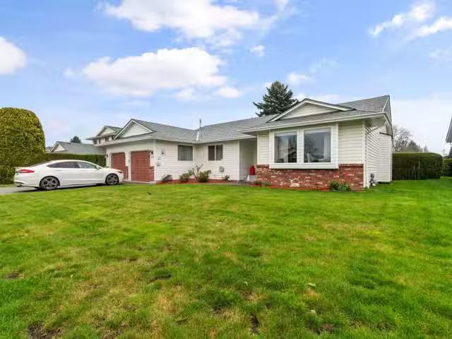 House for sale in Chilliwack, Sardis, 6944 Coach Lamp Drive, 2.