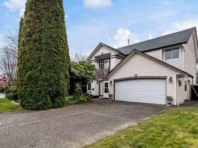 House for sale in Chilliwack, Sardis, 7575 Diamond Crescent, 2.