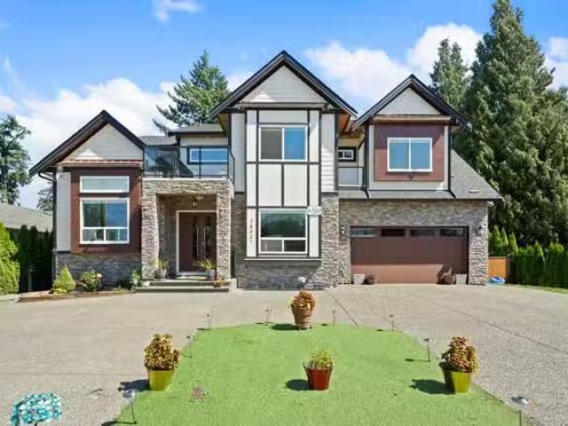 House for sale in Chilliwack, Sardis, 1 7532 Melville Street.