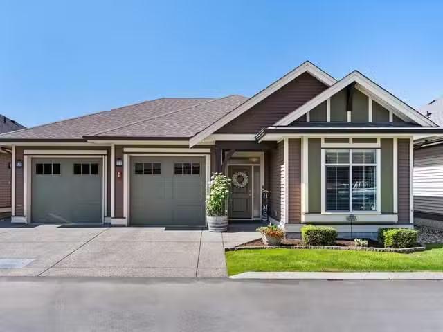 House for sale in Chilliwack, Sardis, 32 45900 South Sumas Roa.