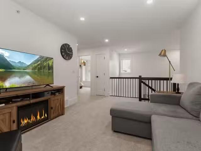 House for sale in Chilliwack, Sardis, 36 46211 Promontory Road.
