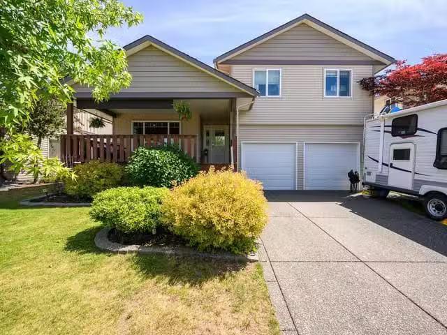 House for sale in Comox, 836 Tracker Pl, 1038007