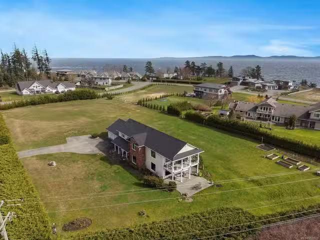 House for sale in Comox, 1167 Tara Rd, 1039575