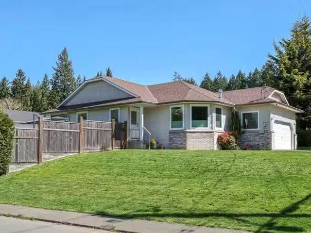 House for sale in Comox, 1622 Guthrie Rd, 1032582