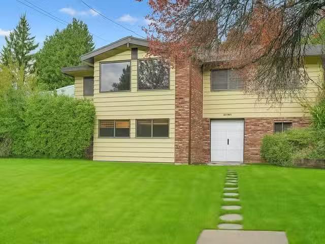 House for sale in Coquitlam, Coquitlam, 1987 Cape Horn Avenue.