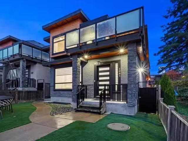 House for sale in Coquitlam, Coquitlam, 1041 Stewart Avenue, 2.