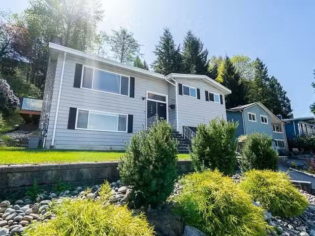 House for sale in Coquitlam, Coquitlam, 1062 Spar Drive, 26313.