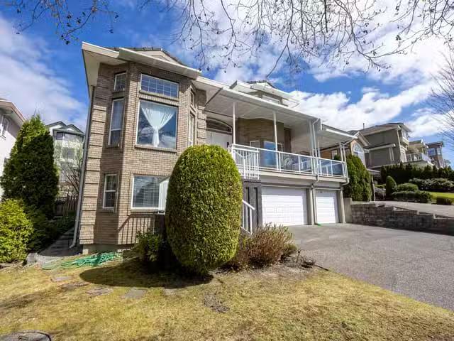House for sale in Coquitlam, Coquitlam, 2551 Sapphire Place, 2.