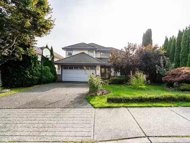 House for sale in Coquitlam, Coquitlam, 2980 Cliffrose Crescen.