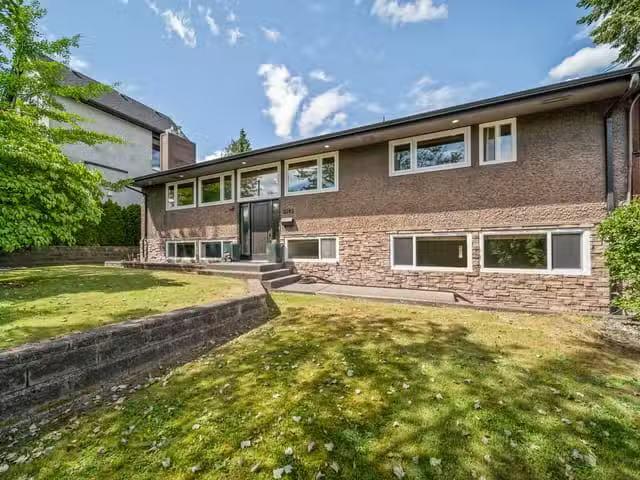 House for sale in Coquitlam, Coquitlam, 2161 Palliser Avenue.