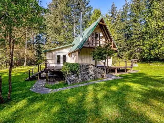 House for sale in Cortes Island, 1315 Bartholomew Rd, 1033556