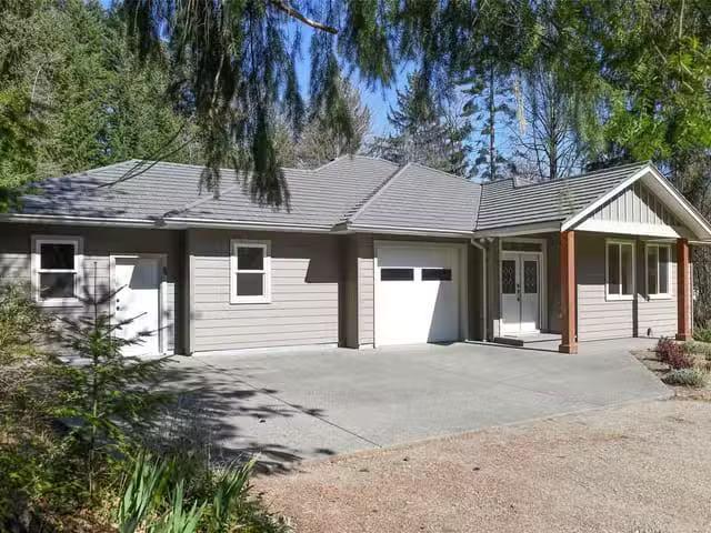 House for sale in Courtenay, 176 Webb Rd, 1030113