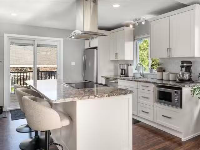 House for sale in Courtenay, 2121 Lexington Pl, 1037270