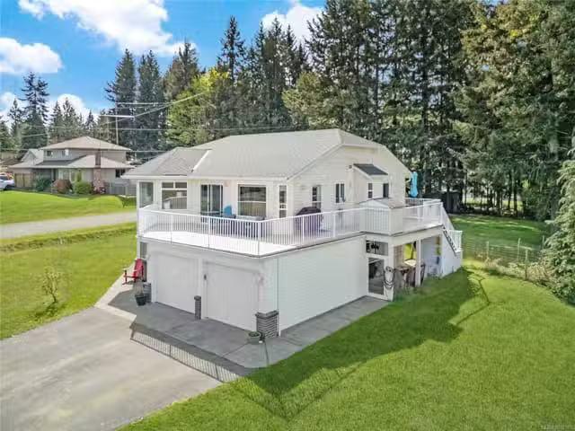 House for sale in Courtenay, 2207 June Rd, 1032165