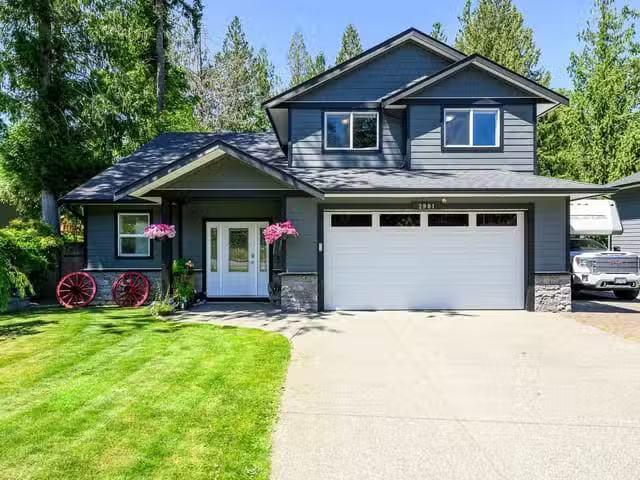 House for sale in Courtenay, 2901 Swanson St, 1039086