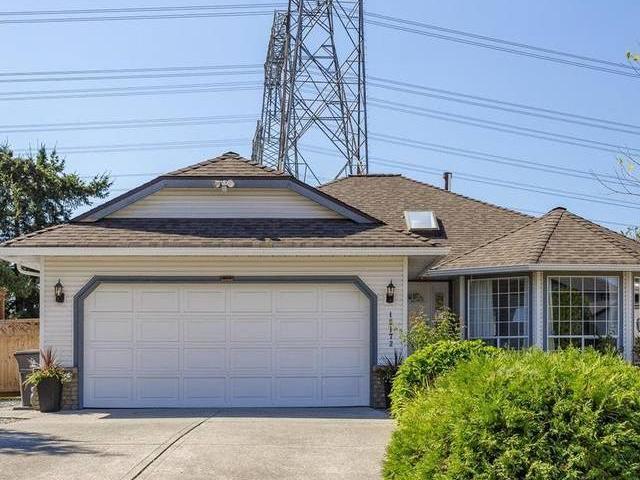 House for sale in Cloverdale BC Surrey Cloverdale 18172 Claytonwood Crescent 262743710