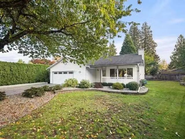 House for sale in Cloverdale BC, Surrey, Cloverdale, 5930 169a.