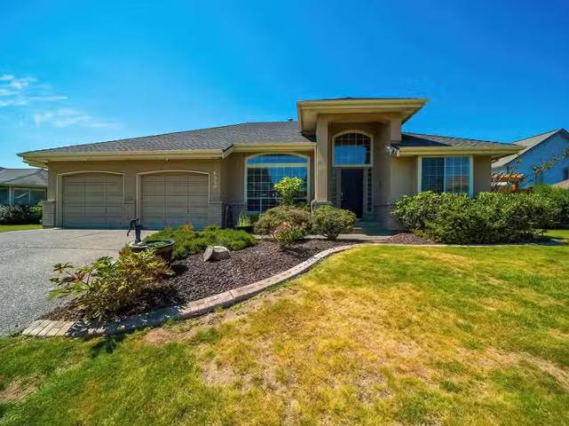 House for sale in Cloverdale BC, Surrey, Cloverdale, 6359 189a.