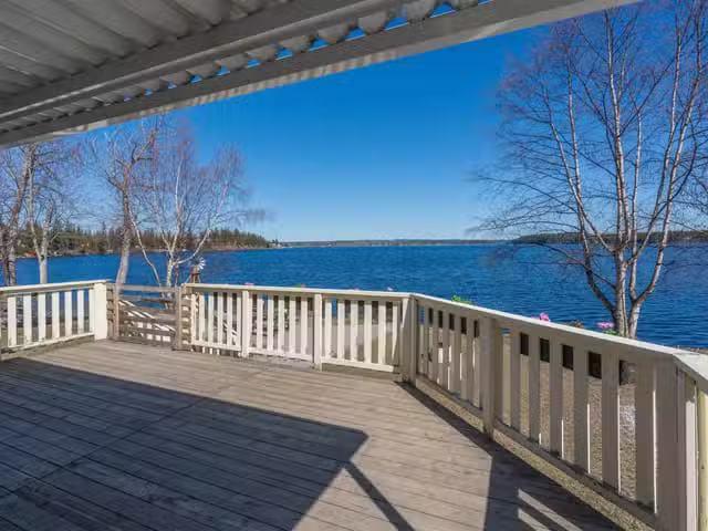 House for sale in Cluculz Lake, PG Rural West, 4830 E Meier Ro.