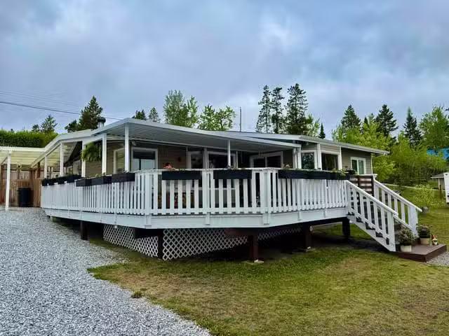 House for sale in Cluculz Lake, PG Rural West, 4830 E Meier Ro.
