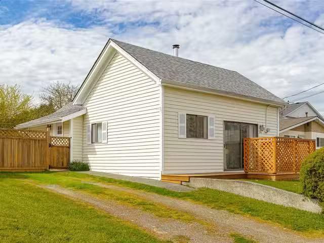 House for sale in Crofton, 8138 Edmund St, 1033123