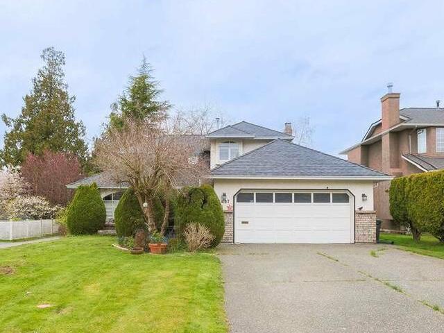 House for sale in Crescent Bch Ocean Pk Surrey South Surrey White Rock 1407 134a Street 2627922