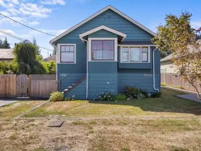 House for sale in Cumberland, 2725 Derwent Ave, 1027455