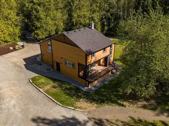 House for sale in Cumberland, 3550 Cumberland Rd, 1036262