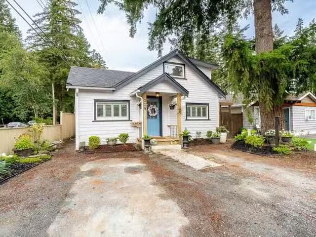 House for sale in Cultus Lake, Cultus Lake & Area, 338 Balsam.