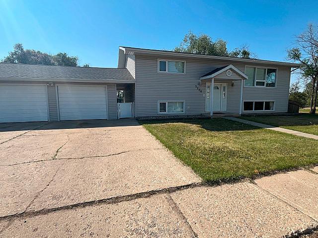House For Sale In Daysland