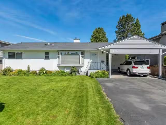 House for sale in Delta, Ladner, 5233 Westminster Avenue, 2631.