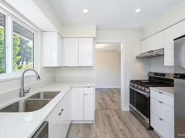 House for sale in Delta, Ladner, 5546 Maple Crescent, 263143514