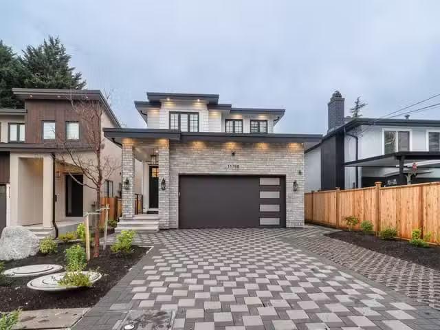 House for sale in Delta, N. Delta, 11768 92 Avenue, 263124046