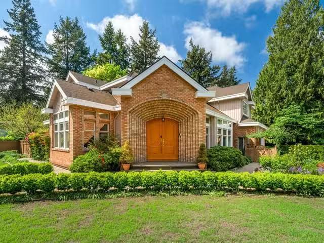 House for sale in Delta, N. Delta, 6561 Mc Kenzie Drive, 26314.