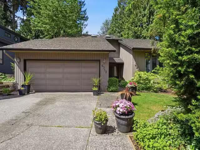 House for sale in Delta, N. Delta, 6713 Nicholson Road, 263147.