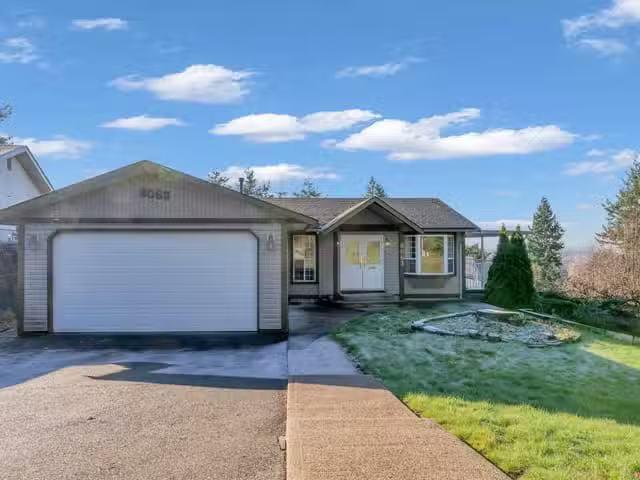House for sale in Delta, N. Delta, 8063 Wiltshire Boulevard, 2.
