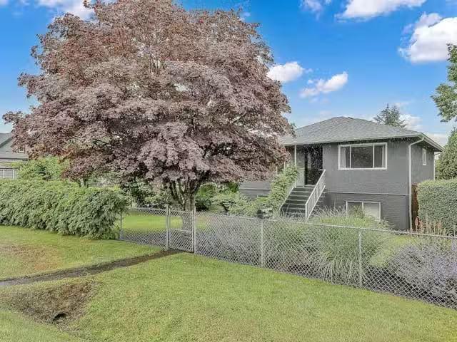 House for sale in Delta, N. Delta, 8257 114 Street, 263149089