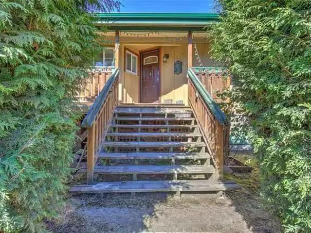 House for sale in Duncan, 5200 Eleanor St, 1027483