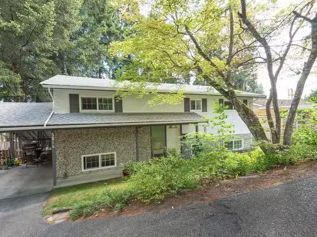 House for sale in Duncan, 5869 Upland Ave, 1036260