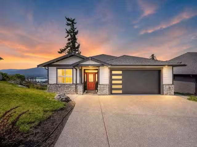 House for sale in Duncan, 6292 Nevilane Dr, 1034735