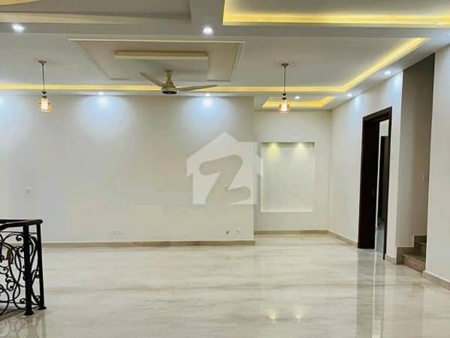 House For sale In F 11/4