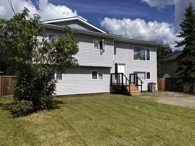 House for sale in Fort Nelson, Fort Nelson, 4624 Boundary Road.
