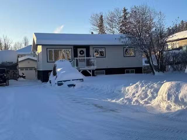 House for sale in Fort Nelson, Fort Nelson, 4815 Spruce Avenue.