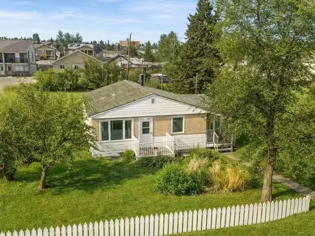 House for sale in Fort St. John, Fort St. John, 10220 96 Avenu.