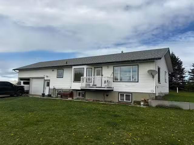 House for sale in Fort St. John, Fort St. John, 10720 Northern.