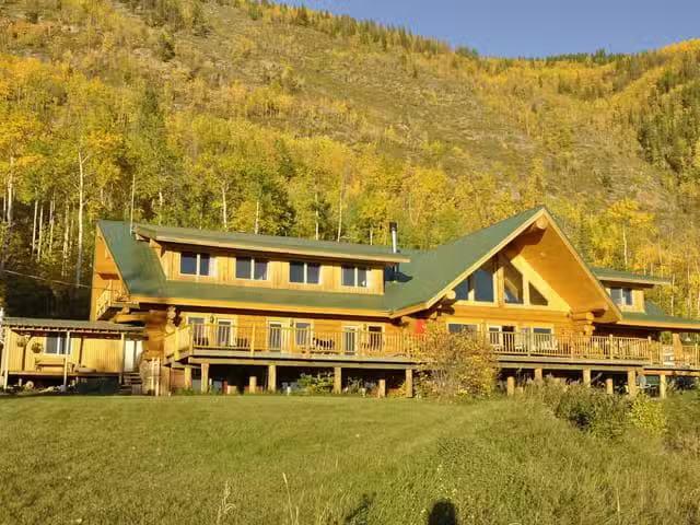 House for sale in Fort St. John, Fort St. John, 4696 Twelve Mi.
