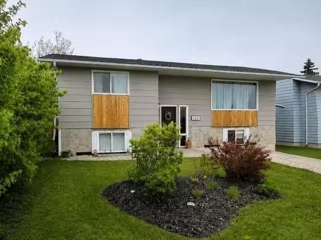 House for sale in Fort St. John, Fort St. John, 8128 96 Avenue.