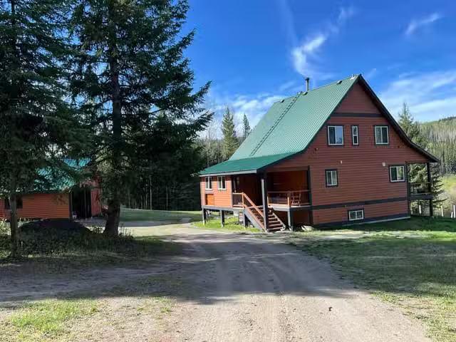 House for sale in Forest Grove, 100 Mile House, 3382 Bradley C.