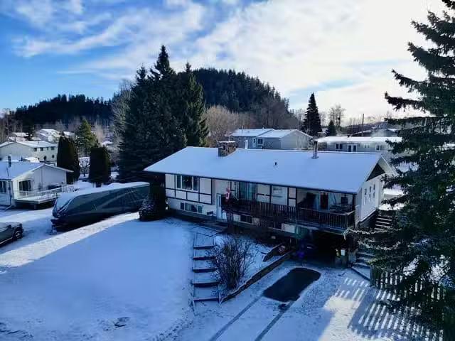 House for sale in Fraser Lake, Vanderhoof And Area, 440 Simon.