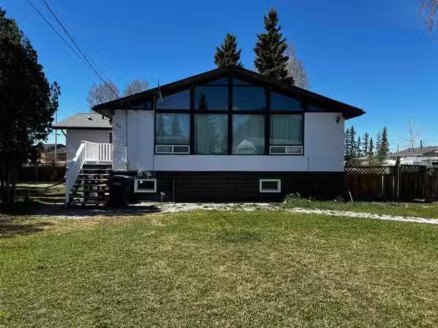 House for sale in Fraser Lake, Vanderhoof And Area, 414 Endako.